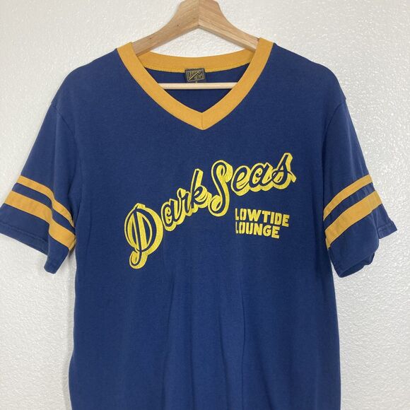 Dark Seas Shirt Mens Medium Blue Gold Lowtide Lounge Retro Graphic Tee MEXICO - Picture 1 of 12